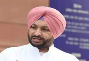 ਵੱਡੇ ਸਿਆਸੀ ਘਰਾਂ ਦੇ ਕਾਕੇ ਇਤਿਹਾਸ ਤੋਂ ਕੋਰੇ ਨੇ…