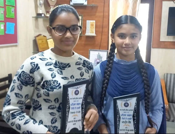 ਬਰਨਾਲੇ ਦੀਆਂ ਕੁੜੀਆਂ ਕੁਇਜ਼ ਪ੍ਰਤੀਯੋਗਤਾ ‘ਚ ਸੂਬੇ ‘ਚੋਂ ਫਸਟ