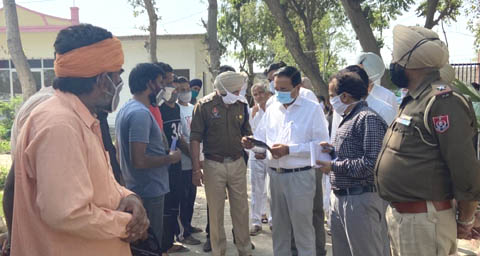 ਜ਼ਿਲ੍ਹਾ ਅਤੇ ਸੈਸ਼ਨਜ਼ ਜੱਜ ਵੱਲੋਂ ਜ਼ਿਲ੍ਹਾ ਜੇਲ੍ ਦੀ ਅਚਨਚੇਤ ਚੈਕਿੰਗ