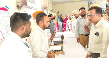 ਜ਼ਿਲ੍ਹਾ ਪ੍ਰਸ਼ਾਸਨ ਵੱਲੋਂ ਸੁਵਿਧਾ ਕੈਂਪ ਦੌਰਾਨ ਸੁਣੀਆਂ ਲੋਕਾਂ ਦੀਆਂ ਸਮੱਸਿਆਵਾਂ