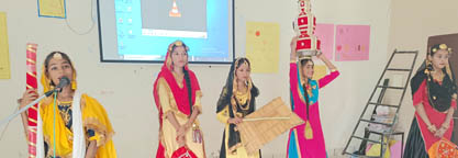 ਜ਼ਿਲ੍ਹਾ ਪੱਧਰੀ ਲੋਕ ਨਾਚ ਤੇ ਰੋਲ ਪਲੇਅ ਮੁਕਾਬਲੇ ਵਿੱਚ ਛਾਏ ਸਰਕਾਰੀ ਸਕੂਲ ਕੈਰੇ ਤੇ ਚੰਨਣਵਾਲ ਦੇ ਵਿਦਿਆਰਥੀ