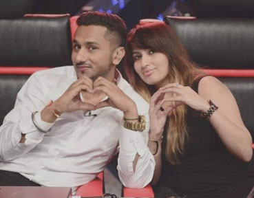 ਯੋ-ਯੋ ਹਨੀ ਸਿੰਘ ਦੀ ਵਿਆਹੁਤਾ ਜ਼ਿੰਦਗੀ ਦਾ ਕਾਨੂੰਨੀ ਅੰਤ, ਪਤਨੀ ਨੇ ਲਿਆ ਤਲਾਕ