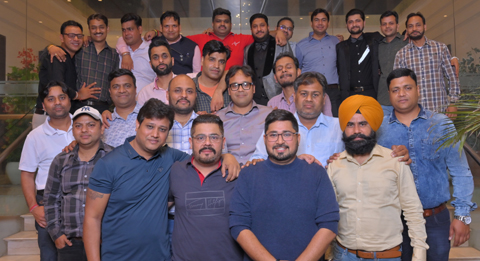 ਦਯਾਨੰਦ ਸਕੂਲ ਦੇ ਸਾਲ 2000 ਬੈੱਚ ਦੇ 10ਵੀਂ ਜਮਾਤ ਦੇ ਵਿਦਿਆਰਥੀਆਂ ਨੇ ਕੀਤੀ ਰੀ-ਯੂਨੀਅਨ