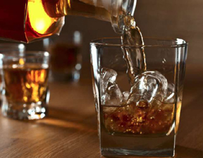 ਪਤਨੀ ਨੇ ਪੀ ਲਈ ਸ਼ਰਾਬ..ਤਾਂ ਪਤੀ ਨੇ ਕੁੱਟ-ਕੁੱਟ ਕੇ ਮਾਰ ਦਿੱਤੀ