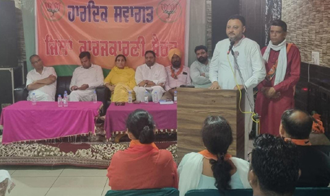 ਬੀਜੇਪੀ ਨੂੰ ਬੂਥ ਪੱਧਰ ਤੱਕ ਮਜ਼ਬੂਤ ਕਰਨ ਲਈ ਹਰ ਸੰਭਵ ਯਤਨ ਕਰਾਂਗੇ-ਗੁਰਮੀਤ ਹੰਡਿਆਇਆ