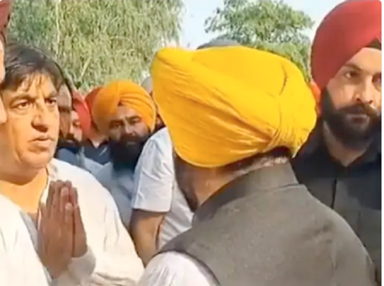 ਜਦੋਂ ਮੁੱਖ ਮੰਤਰੀ ਨੇ ਮੰਤਰੀ ਨੂੰ ਝਿੜਕਿਆ..ਤਾਂ ਮੰਤਰੀ ਨੇ ਹੱਥ ਜੋੜ ਲਏ