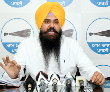 ਸੁਖਬੀਰ ਬਾਦਲ ਤੇ ਬਿਕਰਮ ਮਜੀਠੀਆ ਲੋਕ ਸਭਾ ਦੀ ਚੋਣ ਨਹੀਂ ਲੜਨਗੇ-ਕੰਗ