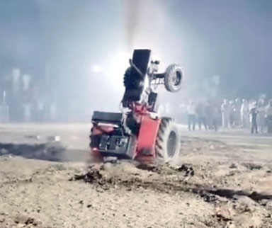 ਪੰਜਾਬ ਸਰਕਾਰ ਨੇ ਟਰੈਕਟਰ ਸਟੰਟਾਂ ‘ਤੇ ਲਾਈ ਪਾਬੰਦੀ..ਪੜ੍ਹੋ ਭਗਵੰਤ ਮਾਨ ਨੇ ਕੀ ਕਿਹਾ