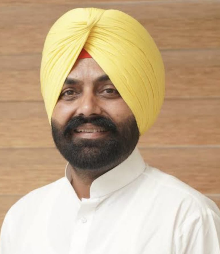 ਵੱਡੀ ਖ਼ਬਰ : ਪੰਜਾਬ ਚ ਪੰਚਾਇਤਾਂ ਵੱਲੋਂ ਕੀਤਾ ਹੁਣ ਤੱਕ ਦਾ ਵੱਡਾ ਘਪਲਾ ਬੇਨਕਾਬ