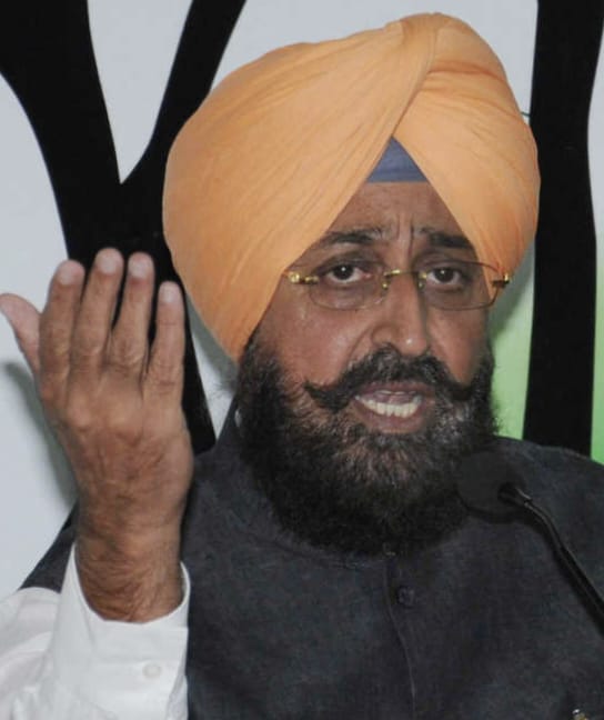 ਪ੍ਰਤਾਪ ਬਾਜਵਾ ਨੇ ਵਿਧਾਨ ਸਭਾ ਦੇ ਅੰਦਰ ਲੱਗੇ ਕੈਮਰਿਆਂ ਦੀ ਟੇਢੀ ਅੱਖ ਦਾ ਮੁੱਦਾ ਹਾਈਕੋਰਟ ਦੇ ਸਾਹਮਣੇ ਰੱਖਿਆ