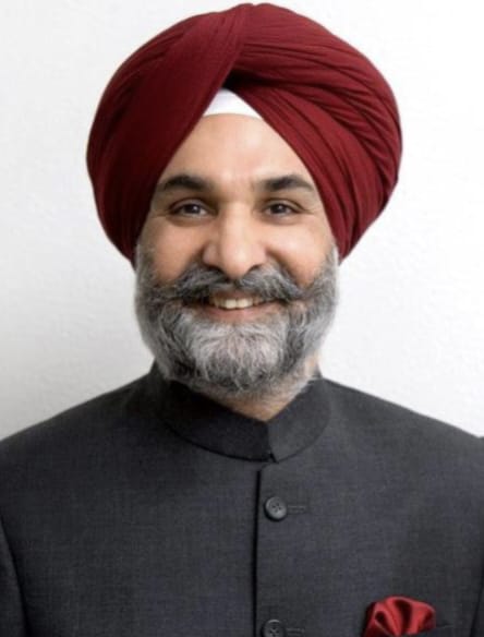 ਖਾਲਿਸਤਾਨੀ ਸਮਰਥਕਾਂ ਨੇ ਭਾਰਤੀ ਰਾਜਦੂਤ ਨੂੰ ਅਮਰੀਕਾ ਦੇ ਇੱਕ ਗੁਰਦੁਆਰੇ ‘ਚ ਘੇਰਿਆ