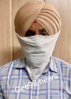 ਆਹ ਦੇਖ ਲਓ…ਇਹ ਰਿਸ਼ਵਤਖ਼ੋਰ ਦਿਨ ਤਿਉਹਾਰ ਵੀ ਨਹੀਂ ਵੇਖਦੇ, ਵਿਜੀਲੈਂਸ ਨੇ ਗੁਰਪੁਰਬ ਵਾਲੇ ਦਿਨ ਰੰਗੇ ਹੱਥੀਂ ਚੁੱਕ ਲਿਆ ASI