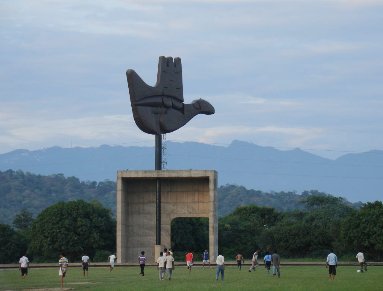 ਅੱਜ ! ਚੰਡੀਗੜ੍ਹ ਜਾਣ ਵਾਲਿਆਂ ਲਈ ਸਾਵਧਾਨੀ ਭਰੀ ਖ਼ਬਰ…!