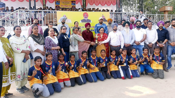 ਤੀਰ ਨਿਸ਼ਾਨੇ ‘ਤੇ…ਮਹਿਲ ਖੁਰਦ ਹਾਈ ਸਕੂਲ ਦੀਆਂ ਖਿਡਾਰਨਾਂ ਲੈਣਗੀਆਂ ਹਵਾਈ ਜਹਾਜ਼ ਦੇ ਝੂਟੇ