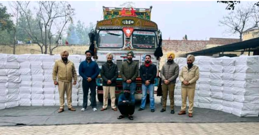 CIA ਬਰਨਾਲਾ ਵੱਲੋਂ 700 ਪੇਟੀਆਂ ਅੰਗਰੇਜ਼ੀ ਸ਼ਰਾਬ ਦੀਆਂ ਸਮੇਤ ਇੱਕ ਵਿਅਕਤੀ ਕਾਬੂ