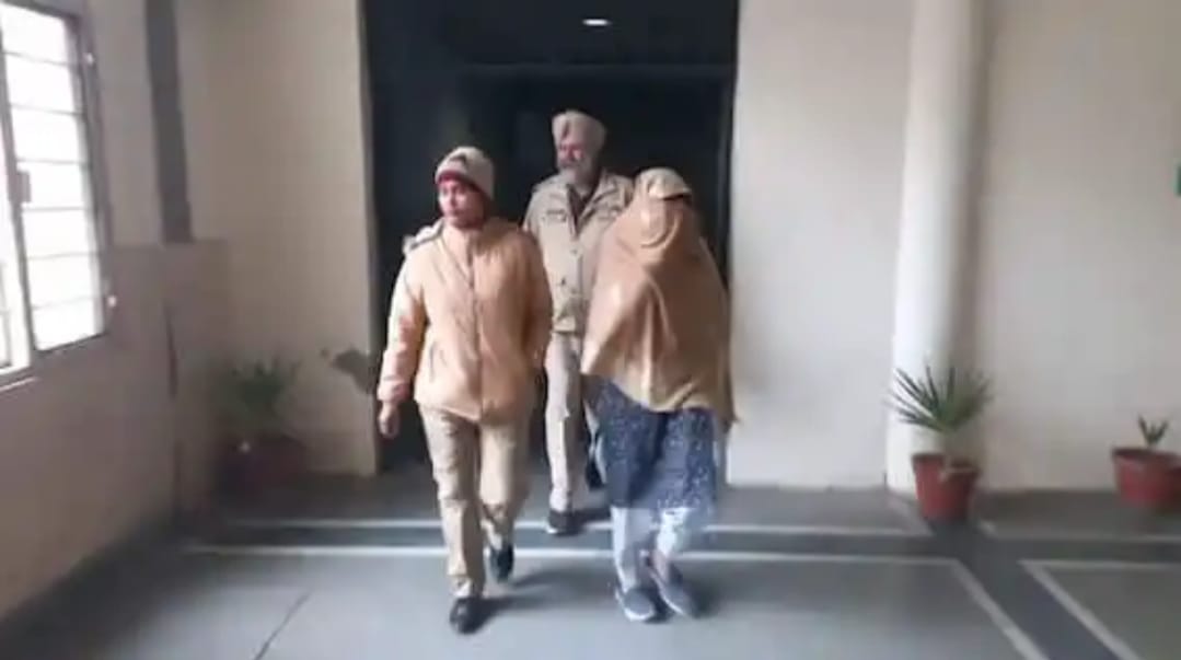 ਜਾਅਲੀ ਸਰਟੀਫਿਕੇਟਾਂ ਦੇ ਆਧਾਰ ‘ਤੇ ਬੈਂਕ ‘ਚ ਨੌਕਰੀ ਕਰਨ ਵਾਲੀ ਮਹਿਲਾ ਕਰਮਚਾਰੀ ਗ੍ਰਿਫ਼ਤਾਰ