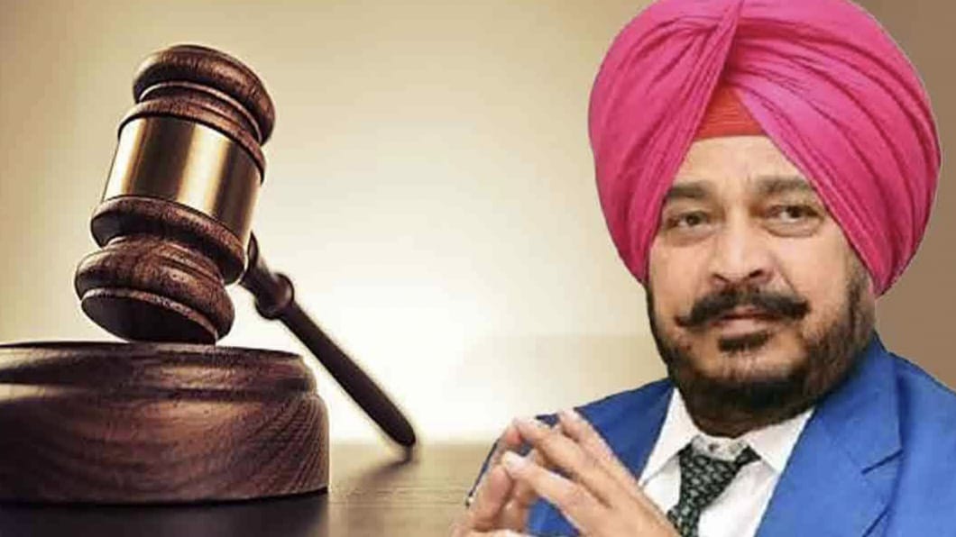 ਜੰਗਲੀ ਲੱਕੜ ਅਤੇ ਵਜ਼ੀਫ਼ੇ ਦੀ ਰਾਸ਼ੀ ਸਹਾਰੇ ‘ਰੰਗੀਨ ਭਗਤੀ’ ਕਰਨ ਵਾਲੇ ‘ਸਾਧੂ’ ਨੂੰ ED ਨੇ ਦਿੱਤੀ ‘ਹੱਥਕੜੀ’ ਦੀ ਭੇਟਾ