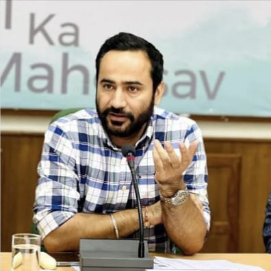 ਸੰਗਰੂਰ ਲੋਕ ਸਭਾ ਹਲਕੇ ਤੋਂ “ਆਪ” ਦੀ ਅੱਖ ਮੀਤ ਹੇਅਰ ‘ਤੇ… ਕੈਬਨਿਟ ਮੰਤਰੀ ਦੇ ਖ਼ੇਮੇ ‘ਚ ਵੀ ਹਲਚਲ ਤੇਜ਼..!