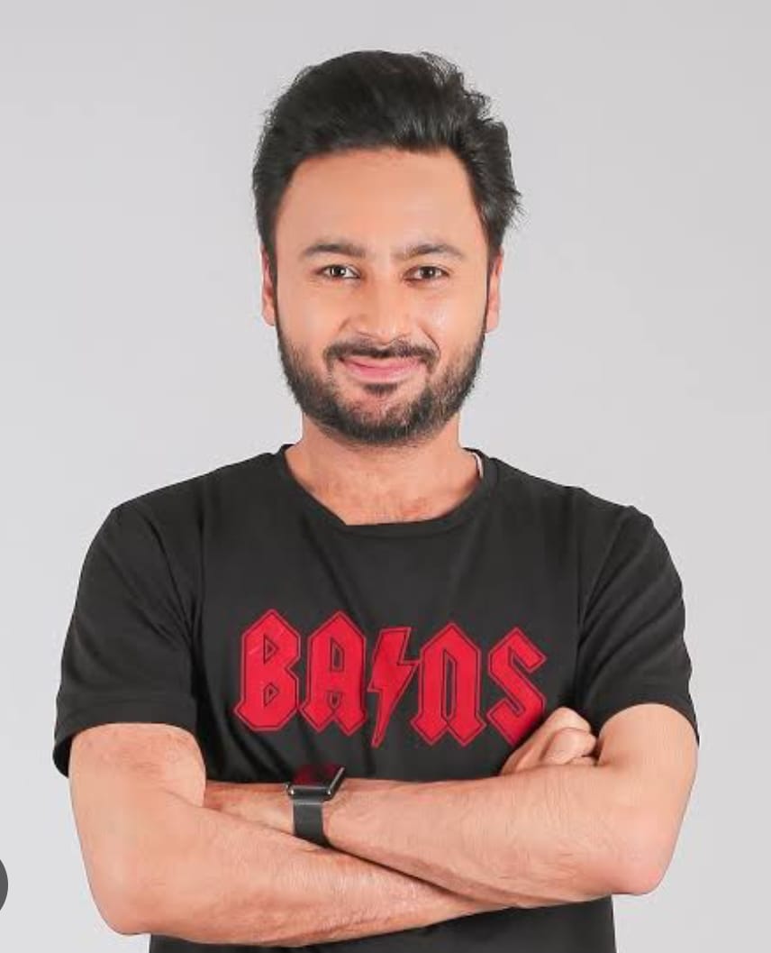 ਗੀਤਕਾਰ ਬੰਟੀ ਬੈਂਸ ‘ਤੇ ਜਾਨਲੇਵਾ ਹਮਲਾ..ਵਾਲ-ਵਾਲ ਬਚੇ..ਲੱਕੀ ਪਤਿਆਲ ਦੇ ਨਾਂ ‘ਤੇ ਮੰਗੀ ਇੱਕ ਕਰੋੜ ਦੀ ਫਿਰੌਤੀ