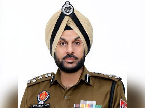ਪੰਜਾਬੀ ਪੁੱਤ ਹੀ ਹੈ ਦੇਸ਼ ਦਾ ਸਭ ਤੋਂ ਅਮੀਰ IPS ਅਫ਼ਸਰ… ਬਹੁਤ ਹੀ ਜਾਇਦਾਦ ਜੱਦੀ ਪੁਸ਼ਤੀ…ਜਾਣੋ ਕੌਣ ਹਨ ਇਹ ਅਫ਼ਸਰ….!