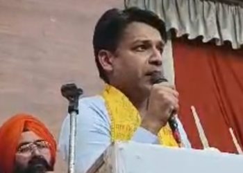 ਬਰਨਾਲਾ ਜ਼ਿਮਨੀ ਚੋਣ : ਮੁਨੀਸ਼ ਬਾਂਸਲ ਨੇ ਜਵਾਬ ਦੇ ਦਿੱਤਾ…ਰਾਜਾ ਵੜਿੰਗ ਨੂੰ ਕਿਹਾ…ਟਿਕਟ ਕਿਸੇ ਹੋਰ ਨੂੰ ਦੇ ਦੇਵੋ..ਮੈਨੂੰ ਤਾਂ….!