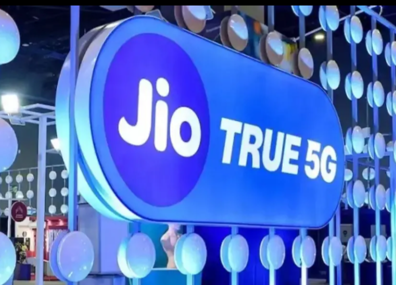 ਮਹਿੰਗੀ ਖ਼ਬਰ : JIO ਦਾ ਗਾਹਕਾਂ ਨੂੰ ਵੱਡਾ ਝਟਕਾ…19 ਟੈਰਿਫ ਪਲਾਨ ਦੀਆਂ ਕੀਮਤਾਂ ‘ਚ 22 ਫੀਸਦੀ ਤੱਕ ਦਾ ਵੱਡਾ ਵਾਧਾ
