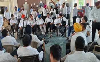 ਕਪੂਰਥਲਾ ਦੇ ਵਕੀਲਾਂ ਤੇ ਐਸਐਸਪੀ ਵਿਚਕਾਰ ਖੜਕੀ…ਵਕੀਲਾਂ ਦੀ ਮੰਗ…ਐਸਐਸਪੀ ਲਿਖਤੀ ਤੌਰ ‘ਤੇ ਮਾਫੀ ਮੰਗੇ