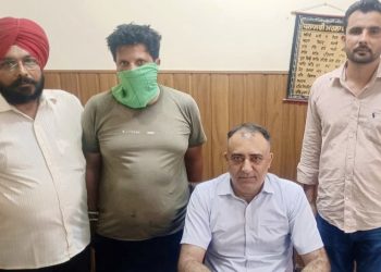 ਟੋਆ ਕਿਸੇ ਹੋਰ ਲਈ ਪੁੱਟਿਆ ਸੀ…ਵਿੱਚ ਆਪ ਡਿੱਗ ਪਿਆ, ਡੇਢ ਲੱਖ ਦੀ ਰਿਸ਼ਵਤ ਲੈਂਦਾ ਰੰਗੇ ਹੱਥੀ ਚੁੱਕ ਲਿਆ ਵਿਜੀਲੈਂਸ ਨੇ…!