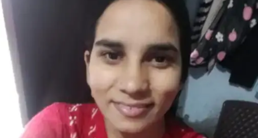 ਮੌਤ ਤੋਂ ਪਹਿਲਾਂ ਔਰਤ ਨੇ ਆਪਣੇ ਪੱਟ ‘ਤੇ ਲਿਖਿਆ ਖੁਦਕੁਸ਼ੀ ਨੋਟ… ਅੰਤਿਮ ਇਸ਼ਨਾਨ ਵੇਲੇ ਲੱਗਿਆ ਪਤਾ ਤਾਂ ਪੁੱਜ ਗਈ ਪੁਲਿਸ…!