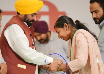 ਰੱਖੜੀ ਮੌਕੇ ਵੀ “ਭੈਣਾਂ” ਨਾਲ ਕੀਤਾ ਵਾਅਦਾ ਪੂਰਾ ਨਹੀਂ ਕੀਤਾ ਮੁੱਖ ਮੰਤਰੀ ਨੇ….!