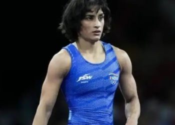 ਵਿਨੇਸ਼ ਫੋਗਾਟ ‌: ਭਾਰਤ ਦਾ ਦਿਲ ਟੁੱਟ ਗਿਆ…PM ਮੋਦੀ,ਅਮਿਤ ਸ਼ਾਹ ਅਤੇ ਵਿਰੋਧੀ ਲੀਡਰਾਂ ਨੇ ਵੀ ਕੀਤੀਆਂ ਸਖ਼ਤ ਟਿੱਪਣੀਆਂ