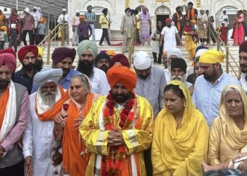 ਤਖਤ ਸ੍ਰੀ ਹਜ਼ੂਰ ਸਾਹਿਬ ਵਿਖੇ CM ਭਗਵੰਤ ਮਾਨ ਨੂੰ ਸਿਰੋਪਾਓ ਦੇਣ ਵਾਲੇ ਨੇ ਮੰਗੀ ਮਾਫ਼ੀ…ਪਰਮਜੀਤ ਸਰਨਾ ਦਾ ਖ਼ੁਲਾਸਾ