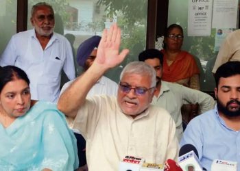 ਪੰਜਾਬ ਦੇ 8 ਸਰਕਾਰੀ ਕਾਲਜਾਂ ਨੂੰ ਪ੍ਰਾਈਵੇਟ ਕਰਨ ਦਾ ਮੁੱਦਾ ਭਖਿਆ… MP ਡਾਕਟਰ ਗਾਂਧੀ ਨੇ ਦਿੱਤੀ ਵੱਡੇ ਅੰਦੋਲਨ ਦੀ ਚਿਤਾਵਨੀ