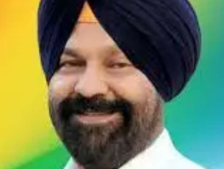 ਚਰਚਾ : ਭਗਵੰਤ ਮਾਨ ਨਾਲ ਗਿੱਟਮਿੱਟ ਤੋਂ ਬਾਅਦ ਹੀ ਡਿੰਪੀ ਢਿੱਲੋਂ ਨੇ ਦਿੱਤਾ ਅਸਤੀਫ਼ਾ…ਜ਼ਿਮਨੀ ਚੋਣ ਲਈ ਗਿੱਦੜਬਾਹਾ ਤੋਂ ਹੋ ਸਕਦੇ ਨੇ ਉਮੀਦਵਾਰ