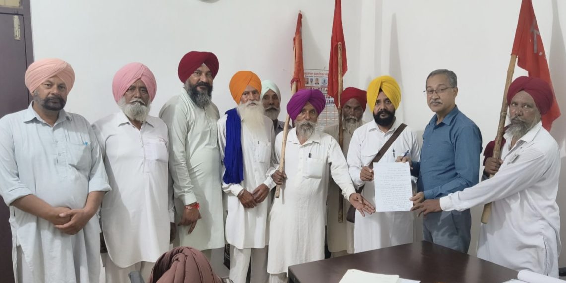 ਮਜ਼ਦੂਰ ਅਤੇ ਸਮਾਜ ਸੇਵੀ ਜਥੇਬੰਦੀਆਂ ਨੇ ਮਾਲਵਿੰਦਰ ਸਿੰਘ ਮਾਲੀ ਤੇ ਪਾਇਆ ਕੇਸ ਰੱਦ ਕਰਨ ਦੀ ਕੀਤੀ ਮੰਗ