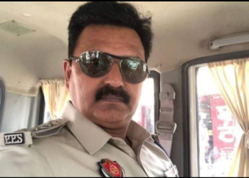 ਪੰਜਾਬ ਪੁਲਿਸ ਦੇ ਇੱਕ DSP ਦੀ ਐਸਟੀਐਫ ਨੂੰ ਭਾਲ… ਗ੍ਰਿਫ਼ਤਾਰੀ ਨੂੰ ਲੈ ਕੇ ਰੈੱਡ ਅਲਰਟ ਜਾਰੀ