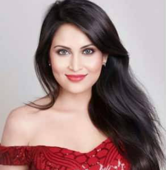 …ਬਾਲੀਵੁੱਡ ਤੇ ਸਾਊਥ ਦੀ ਸੁੰਦਰ ਅਦਾਕਾਰਾ ਨੇ ਤਿੰਨ ਚੋਟੀ ਦੇ IPS ਅਧਿਕਾਰੀ ਖੁੱਡੇਲਾਈਨ ਲਗਵਾਏ