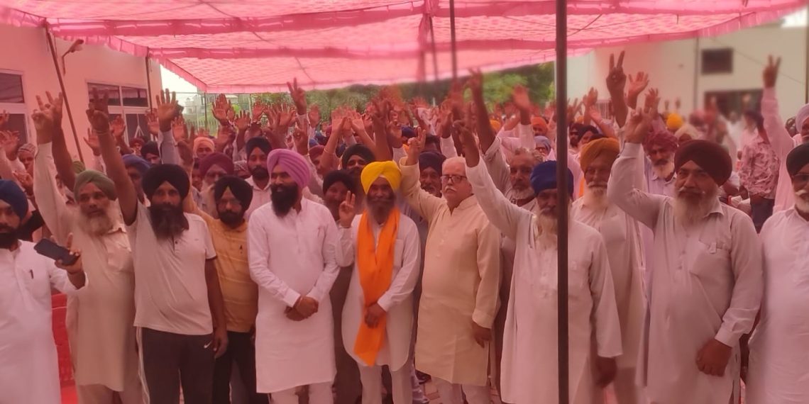 ਮਹਿਲ ਕਲਾਂ ਸੋਢੇ ਤੋਂ ਸ਼ੰਭੂ ਨੇ ਸਰਪੰਚੀ ਲਈ ਚੋਣ ਮੁਹਿੰਮ ਦਾ ਕੀਤਾ ਆਗਾਜ਼