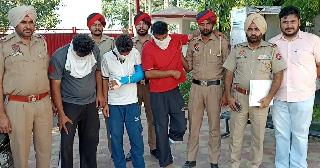 ਬਰਨਾਲਾ ਪੁਲਿਸ ਨੇ ਕਰਵਾਈ ਬੱਲੇ ਬੱਲੇ…24 ਘੰਟਿਆਂ ਅੰਦਰ ਲੁਟੇਰੇ “ਕਾਨੂੰਨੀ ਡੰਡੇ” ਥੱਲੇ….!