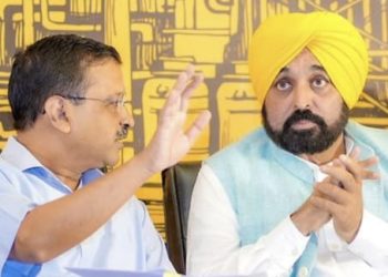 ਭਗਵੰਤ ਮਾਨ ਦੀ ਸਵੈ ਇੱਛਾ : ਮੁਰਗੀ ਨੇ ਸੋਨੇ ਦੇ ਆਂਡੇ ਦੇਣੇ ਬੰਦ ਕਰ ਦਿੱਤੇ… ਤੇ ਹਾਈਕਮਾਂਡ ਨੇ ਪੋਲਟਰੀ ਫਾਰਮ ਦੇ….ਪੜ੍ਹੋ ਪੂਰੀ ਖ਼ਬਰ