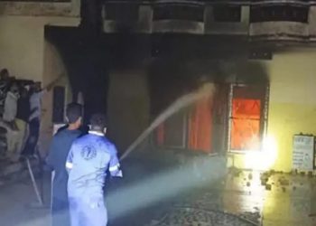 ਨਸ਼ੇੜੀ ਪੁੱਤ ਨੇ ਚਿੱਟਾ ਖਰੀਦਣ ਲਈ ਮੰਗੇ ਪੈਸੇ…ਮਾਂ ਨੇ ਜਵਾਬ ਦੇ ਦਿੱਤਾ ਤਾਂ ਘਰ ਨੂੰ ਲਗਾ ਦਿੱਤੀ ਅੱਗ..!