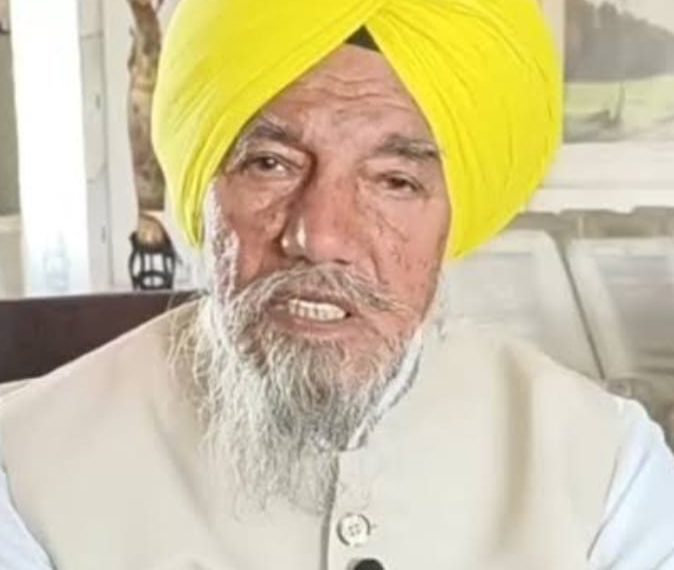 ਡੱਲੇਵਾਲ ਦੇ ਮਰਨ ਵਰਤ ‘ਤੇ ਉਗਰਾਹਾਂ ਦਾ ਵੱਡਾ ਬਿਆਨ…ਅਸੀਂ ਮੁੱਦਿਆਂ ਦਾ ਸਮਰਥਨ ਕਰਦੇ ਹਾਂ ਪਰ ਤਰੀਕਿਆਂ ਦਾ ਨਹੀਂ…!