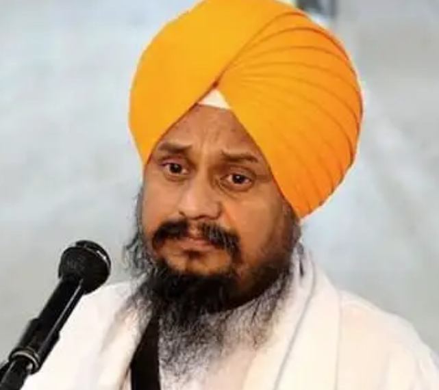 ਸ਼੍ਰੋਮਣੀ ਕਮੇਟੀ ਦਾ ਤਖਤ ਸ੍ਰੀ ਦਮਦਮਾ ਸਾਹਿਬ ਦੇ ਜਥੇਦਾਰ ਖ਼ਿਲਾਫ਼ ਐਕਸ਼ਨ….!