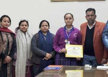 ਗਾਂਧੀ ਆਰੀਆ ਸਕੂਲ ਦੀ ਵਿਦਿਆਰਥਣ ਨੇ ਕਰਾਟੇ ਮੁਕਾਬਲਿਆਂ ਵਿੱਚ ਜਿੱਤਿਆ ਮੈਡਲ