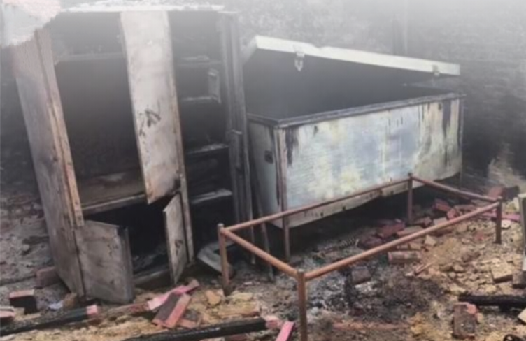 …ਲੋਕ ਚੀਕ ਚੀਕ ਕੇ ਆਖ ਰਹੇ ਨੇ ਕਿ ਉਹ ਨਸ਼ਾ ਤਸਕਰ ਨੇ ਪਰ ਪੁਲਿਸ ਹੈ ਕਿ ਮੰਨਦੀ ਈਂ ਨਹੀਂ…ਦਾਨਸਿੰਘਵਾਲਾ ਦੀ ਘਟਨਾ ਦਾ ਕੌੜਾ ਸੱਚ