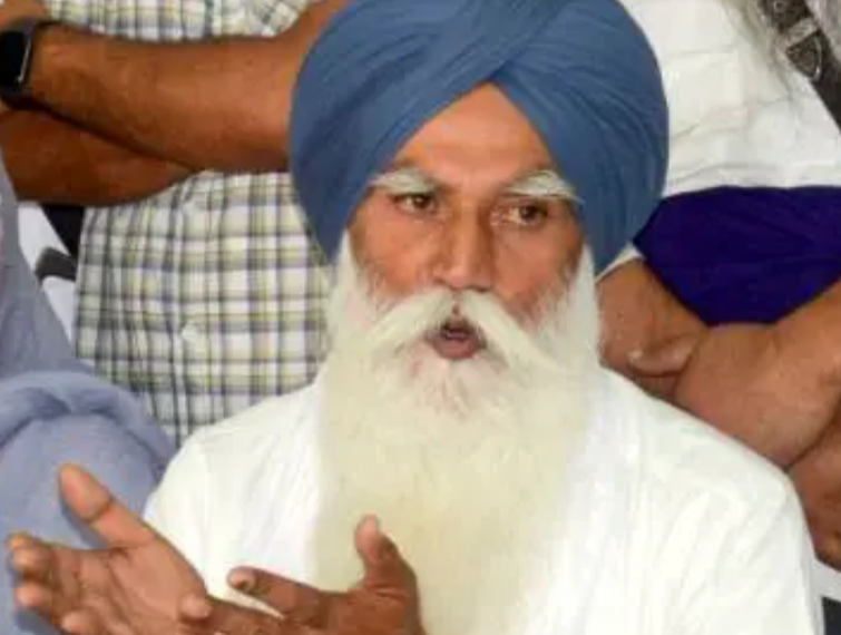 MP ਅੰਮ੍ਰਿਤਪਾਲ ਸਿੰਘ ਦੇ ਪਿਤਾ ਨੂੰ ਪੁਲਿਸ ਨੇ ਕੀਤਾ ਘਰ ‘ਚ ਨਜ਼ਰਬੰਦ