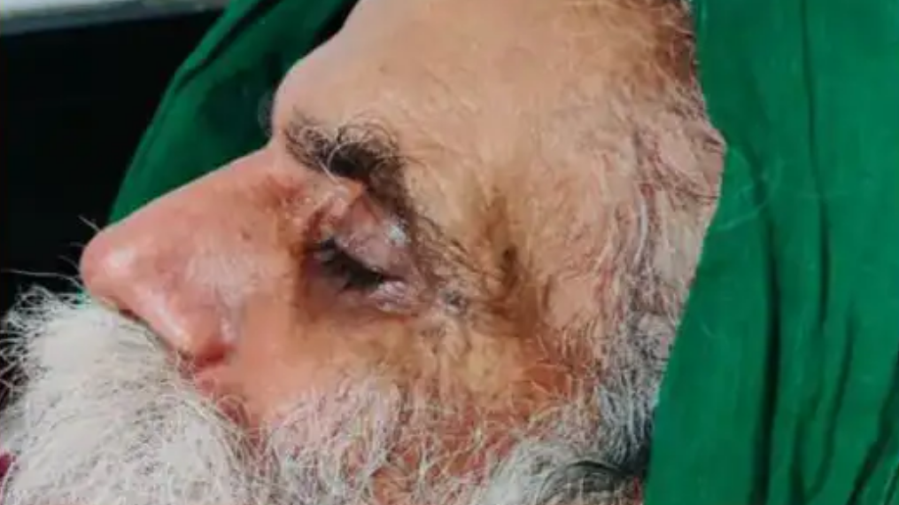 …ਹੱਡੀਆਂ ਦੀ ਮੁੱਠ ਬਣ ਚੁੱਕਿਐ ਡੱਲੇਵਾਲ…ਹੁਣ ਹੱਡੀਆਂ ਵੀ ਮੁੜਨੀਆਂ ਸ਼ੁਰੂ ਹੋ ਗਈਆਂ…ਮੋਰਚੇ ‘ਚ ਭਾਵੁਕਤਾ ਦਾ ਮਾਹੌਲ