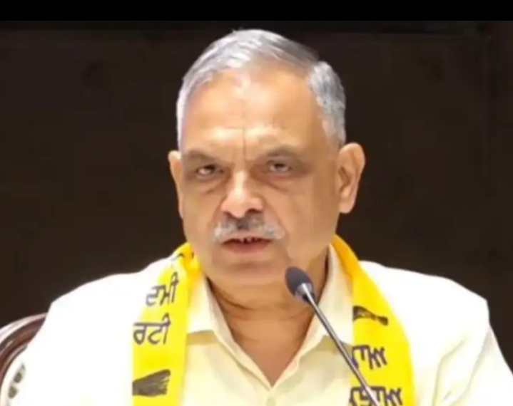 ਅਕਾਲੀ ਦਲ ਛੱਡ ਕੇ ਆਪ ‘ਚ ਸ਼ਾਮਿਲ ਹੋਏ ਵਿਧਾਇਕ ਸੁੱਖੀ ਦੀ ਰੱਦ ਹੋ ਸਕਦੀ ਹੈ ਮੈਂਬਰਸ਼ਿਪ…ਹਾਈ ਕੋਰਟ ਨੇ ਸਪੀਕਰ ਨੂੰ ਦਿੱਤੇ ਹੁਕਮ ‌