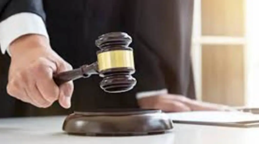 FCI ਦੋ ਰਿਸ਼ਵਤਖ਼ੋਰ ਅਧਿਕਾਰੀਆਂ ਨੂੰ 5 ਸਾਲ ਦੀ ਕੈਦ ਅਤੇ 1 ਲੱਖ ਜੁਰਮਾਨਾ