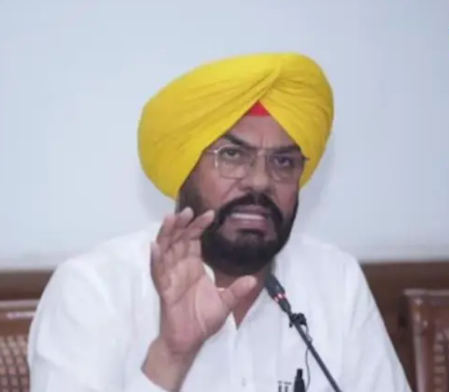 ਕਿਸੇ ਦੀ ਡੁੱਲ ਗਈ ਦਾਲ, ਕਹਿੰਦਾ ਯਾਰ ਤਾਂ ਥੱਲੇ ਹੀ ਖਾਣਗੇ… ਮੰਤਰੀ ਕੁਲਦੀਪ ਧਾਲੀਵਾਲ ਨੇ ਦਿੱਤਾ ਸਪੱਸ਼ਟੀਕਰਨ